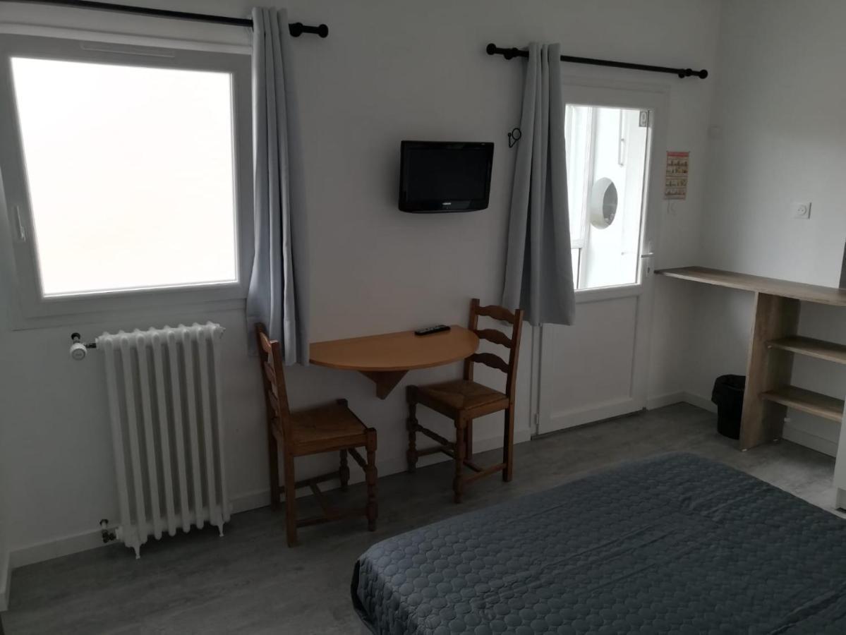Hotel Le Breton Basse-Indre Exteriér fotografie
